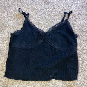 Black cropped tank top